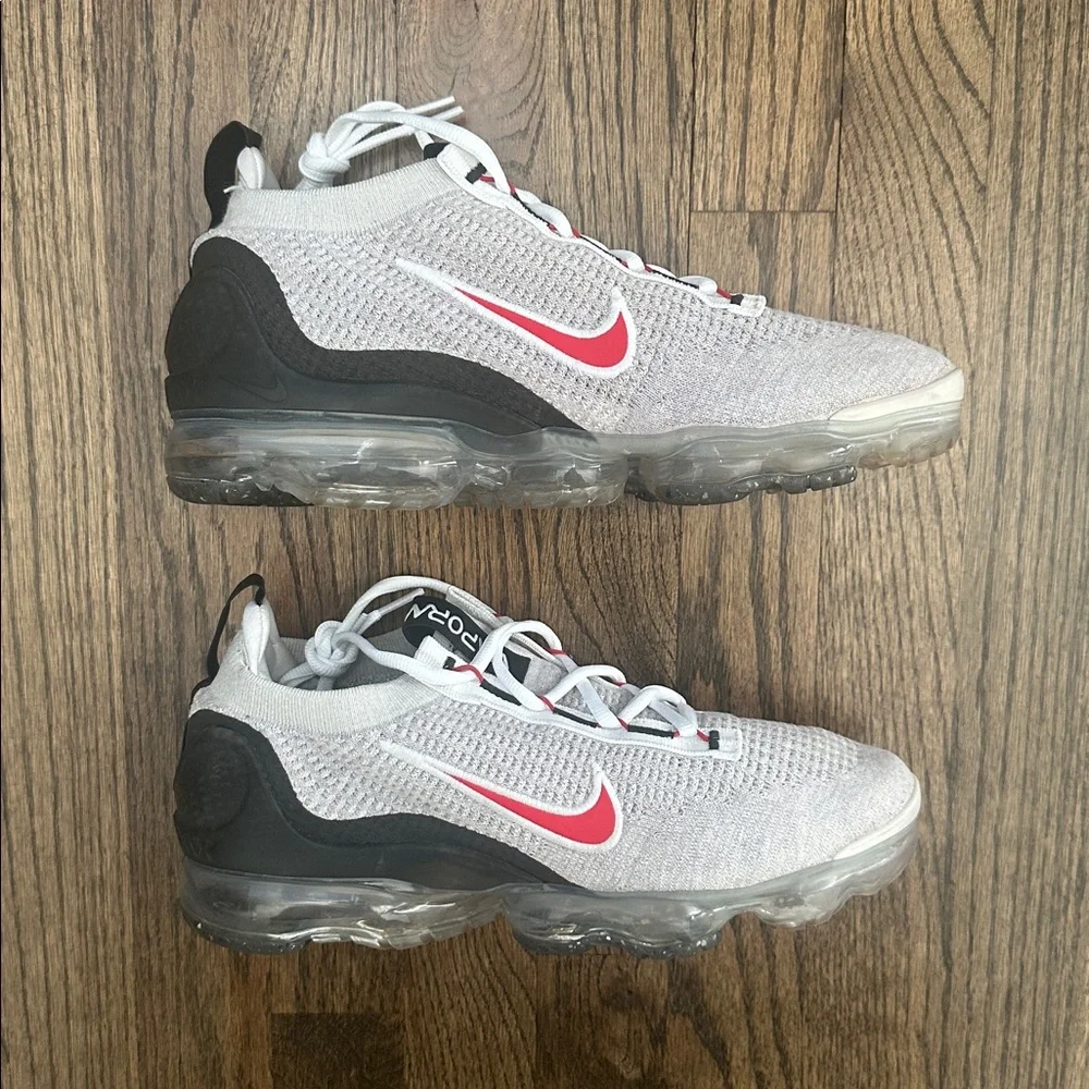 Nike Men’s VaporMax Flyknit Sneakers Gray Black Red